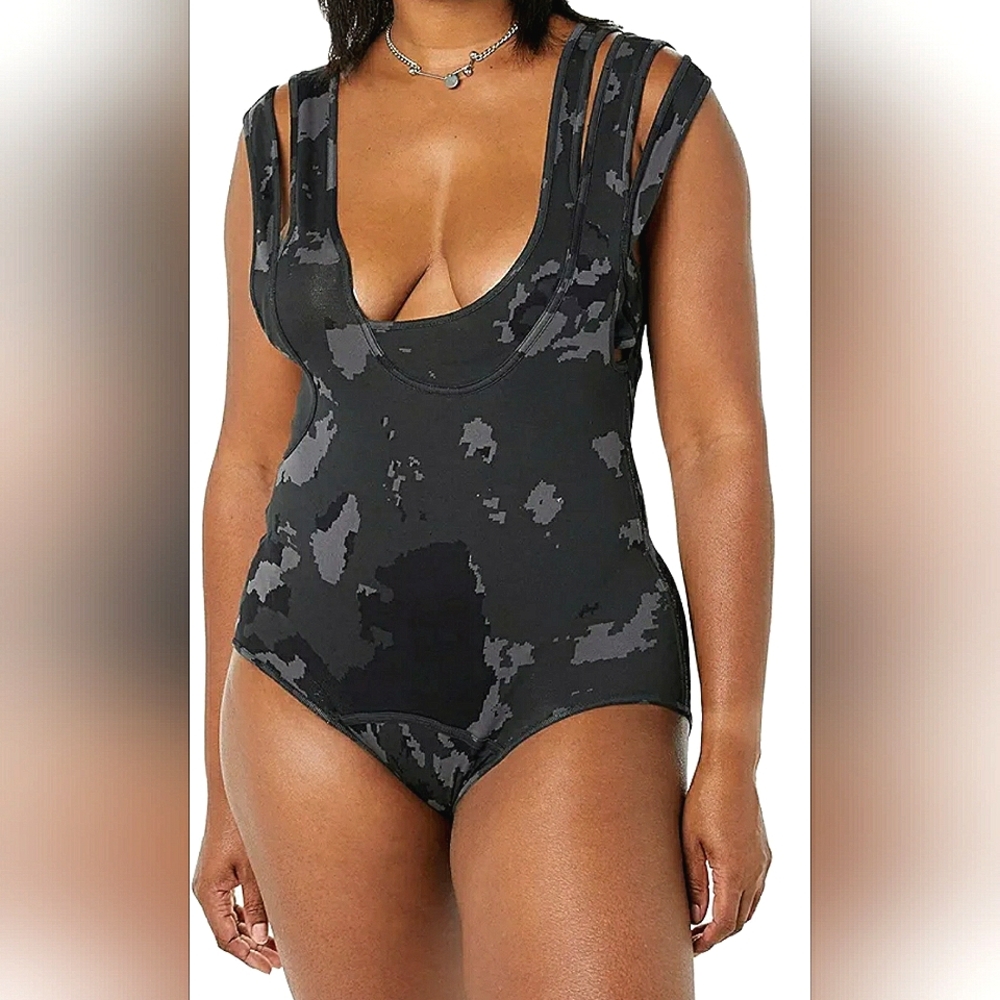 NEW! MAISON BLANCHE Women Bodysuit/Swimsuit. XL Designer Size 5, Chart.